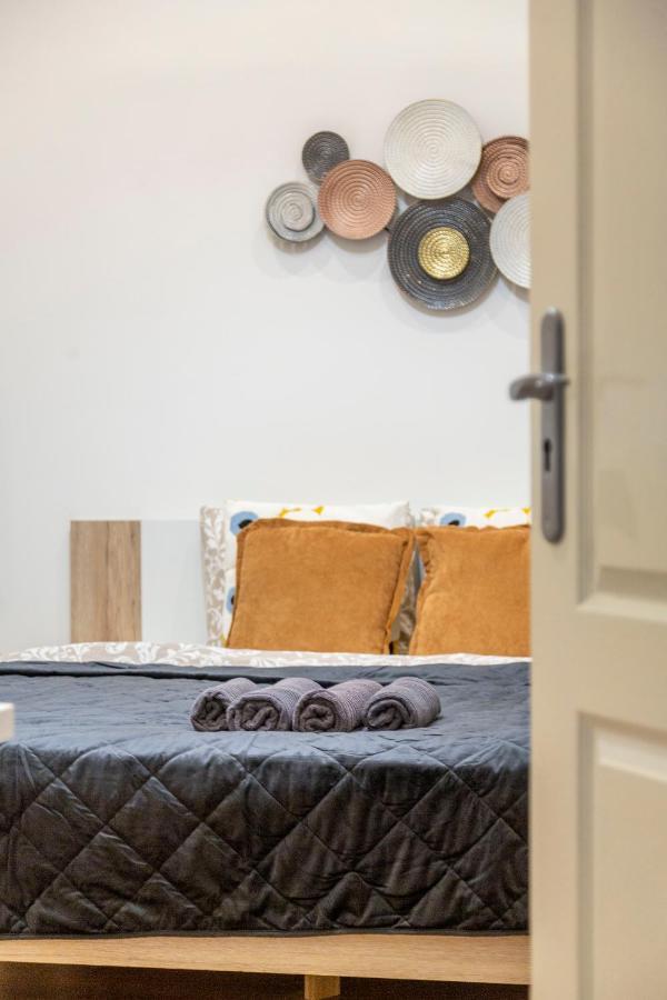 Cozy & Pleasant Homes In The Heart Of Budapeste Exterior foto